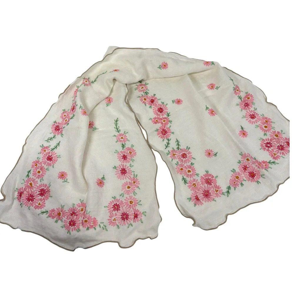 Vintage Hand Embroidered Floral Table Runner Pink Scalloped Edge 38 Inch Cream